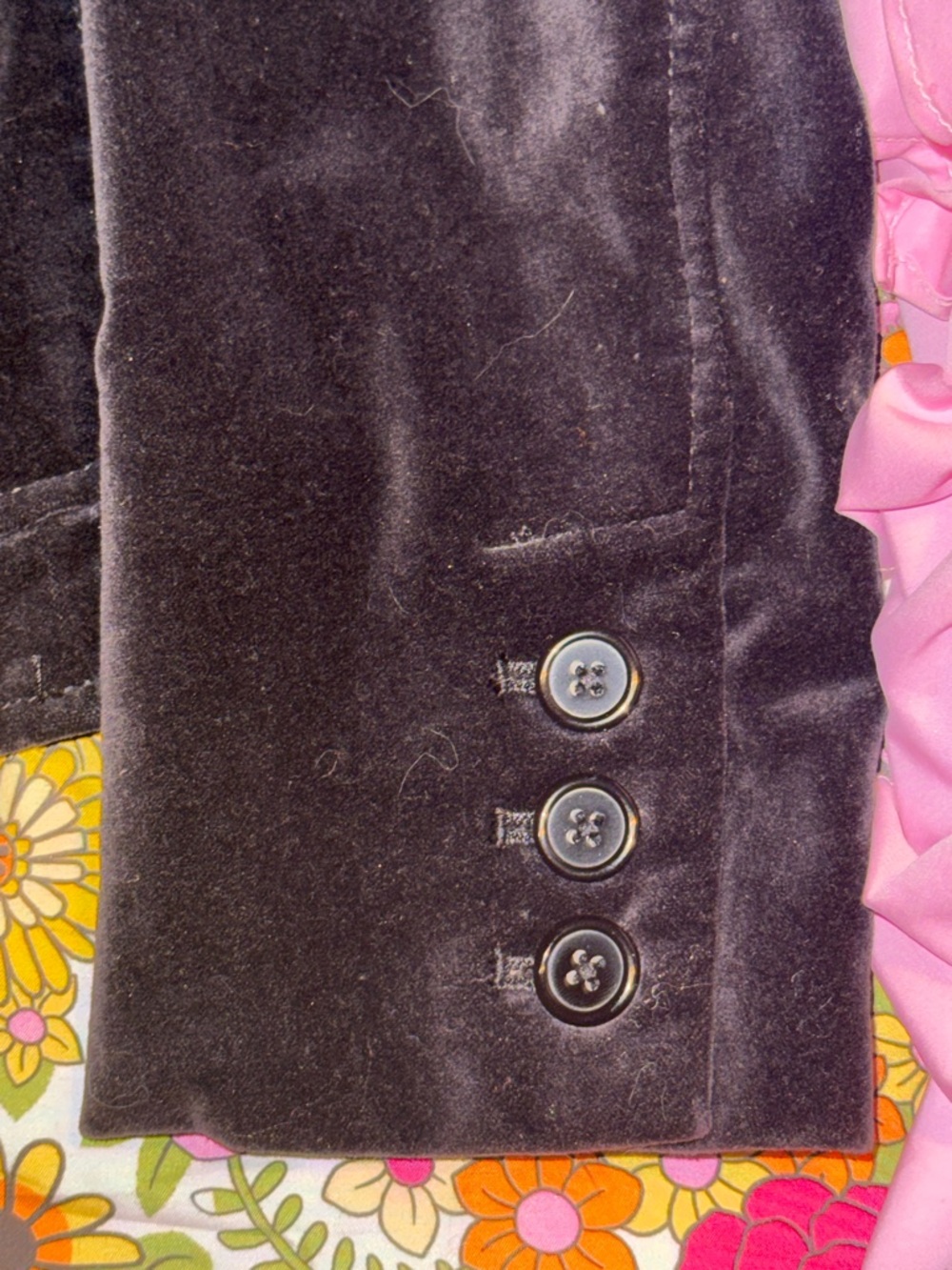 Vintage Gap Brand Black Velvet Blazer/Jacket!! - Picture 3 of 9